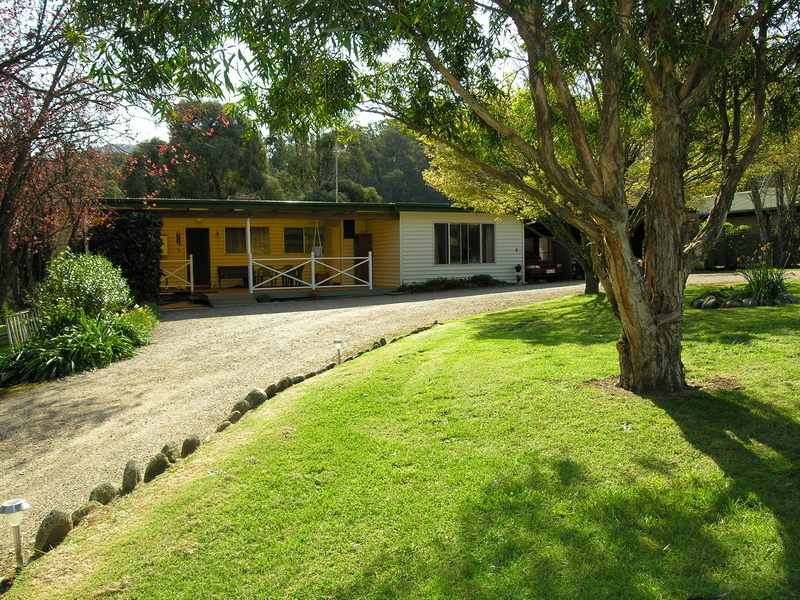 JAMIESON RIVER FRONTAGE Picture 1