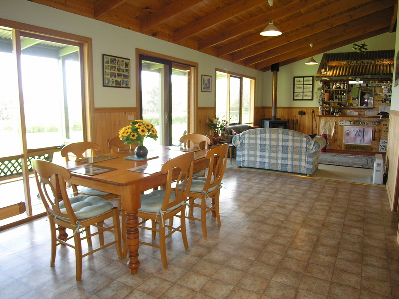 SHERWOODS FOREST Picture 3