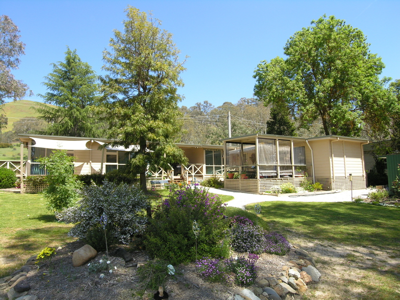 Lakeside 2 B/R Home Plus Fully S/C Flat Picture 1