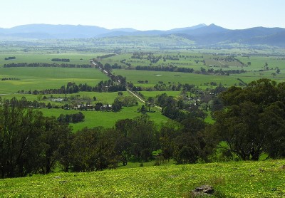 100 ACRE FARM WITH VIEWS TO SET YOUR HEART RACING Picture