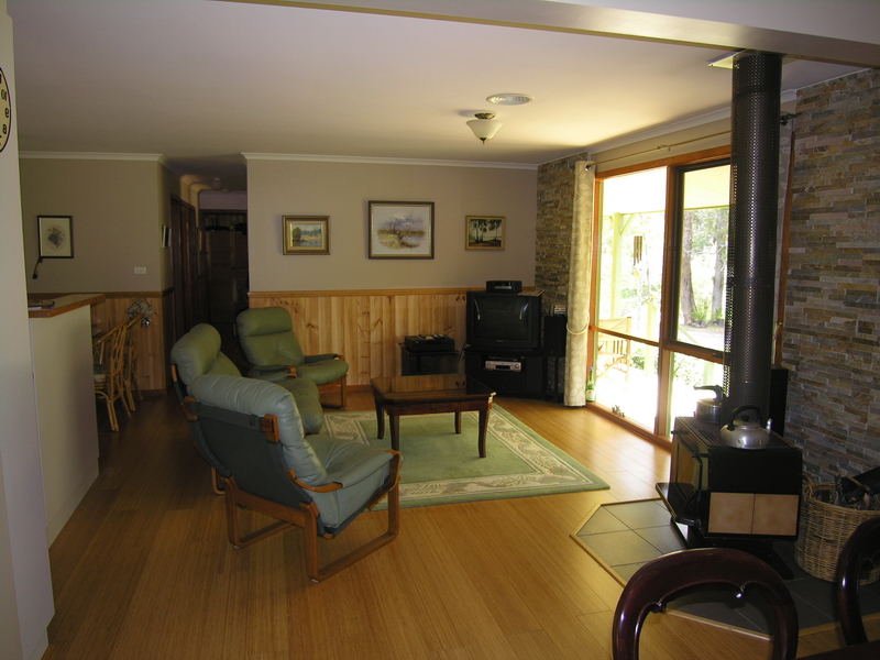 A SLICE OF PARADISE Picture 3