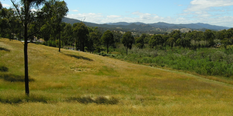 11 ACRES - SO CLOSE TO LAKE EILDON! Picture 3
