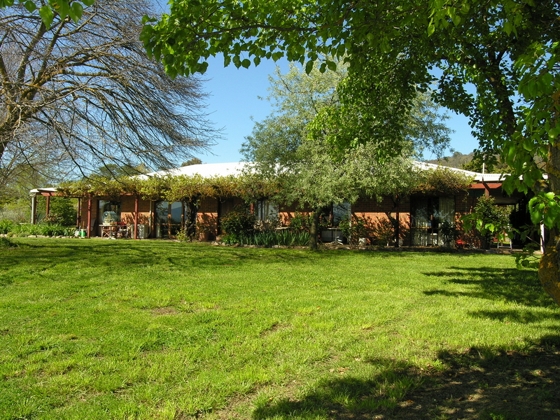 100 ACRES FARM WITH VIEWS TO SET YOUR HEART RACING Picture 2