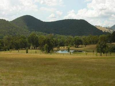 DELATITE VALLEY VIEWS. Ref: 717 Picture