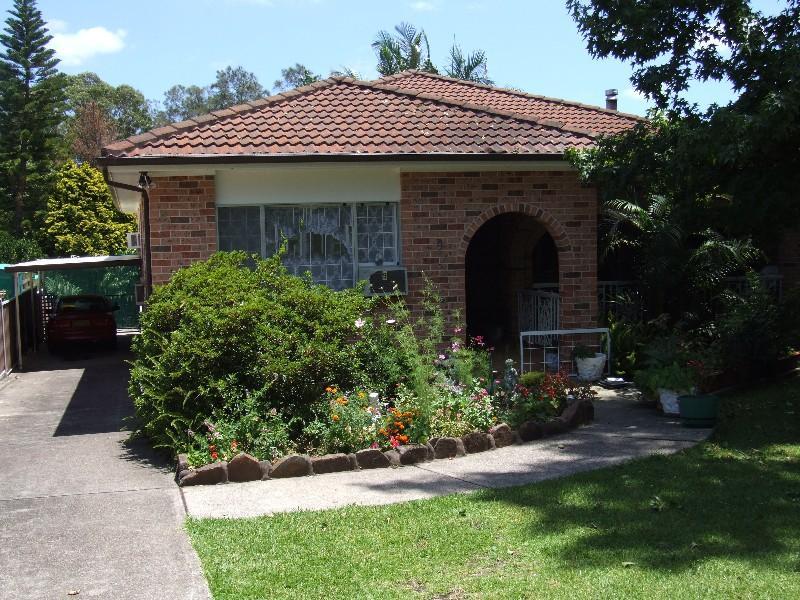 ABSOLUTE CREEK FRONTAGE Picture 1