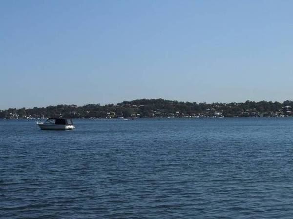 ABSOLUTE WATERFRONT Picture