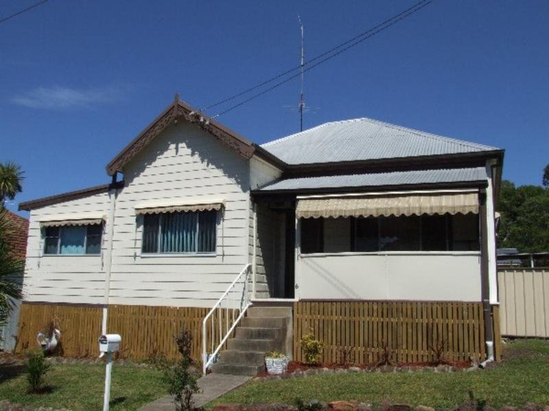 FENNELL BAY Picture 1