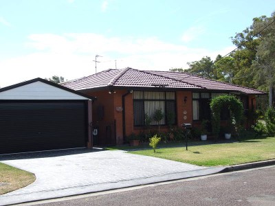 Downsizing ? This may be perfect! Picture