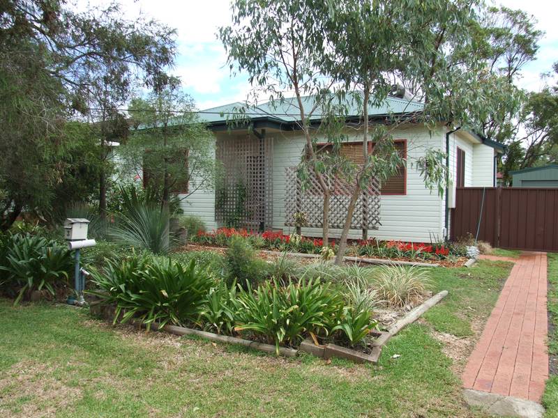 RENOVATED COTTAGE Picture 1