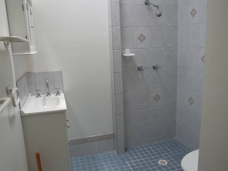 RENOVATED COTTAGE Picture 3