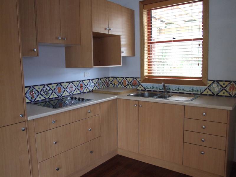 RENOVATED COTTAGE Picture 2