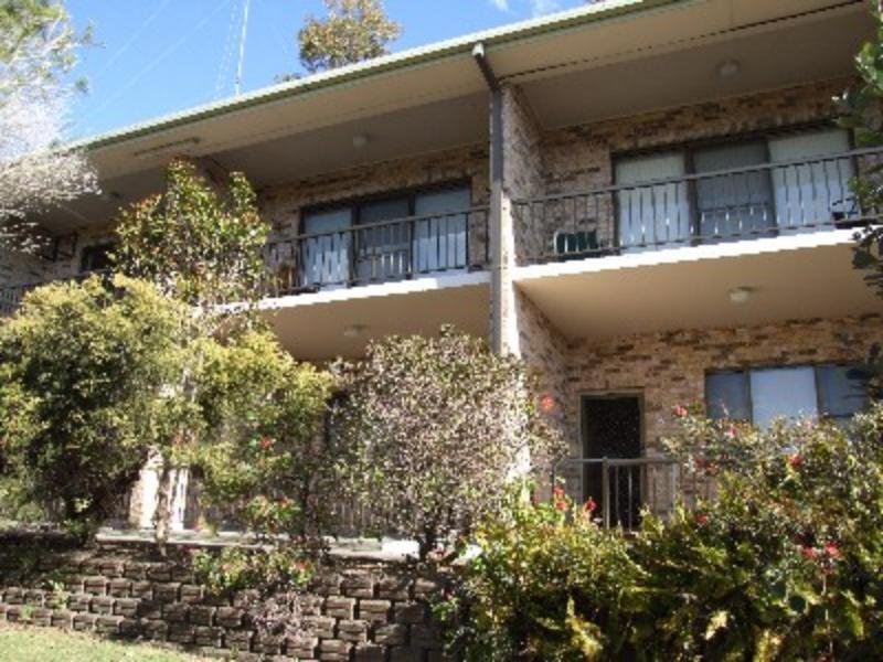 VALLEY
VIEW
APARTMENTS Picture 1