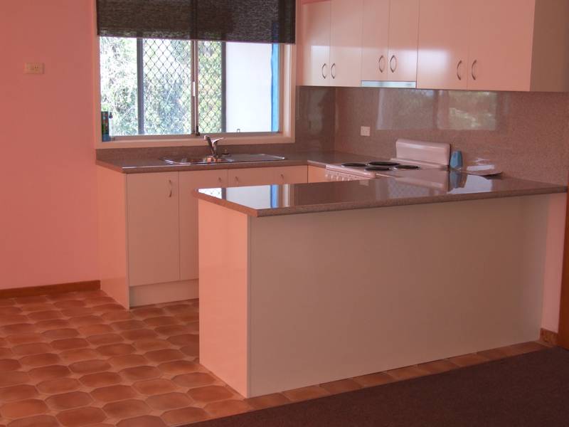 RENOVATED HOME Picture 3