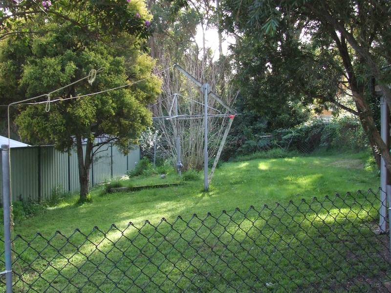 GREAT BUYING AT THIS PRICE ! Picture 2