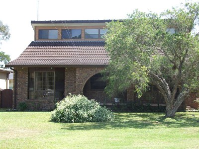 BUILDERS OWN HOME Picture BUILDERS OWN HOME Picture