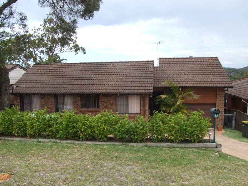 FANTASTIC FAMILY HOME Picture 1