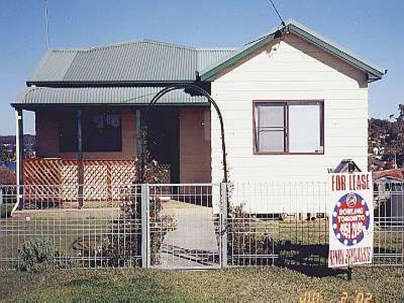 RENOVATED COTTAGE Picture 1