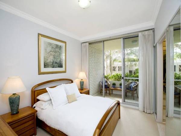 A Haven of Style & Convenience - Stroll to North Sydney Picture