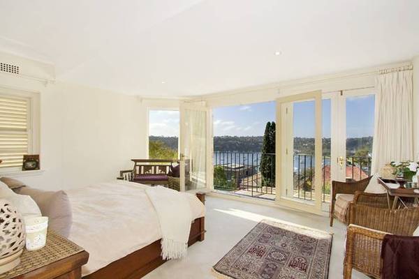 Highly Coveted Waterfront Reserve Street - Superb Water Views, Northerly Aspect Picture 3