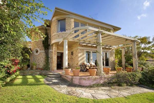 Highly Coveted Waterfront Reserve Street - Superb Water Views, Northerly Aspect Picture 1