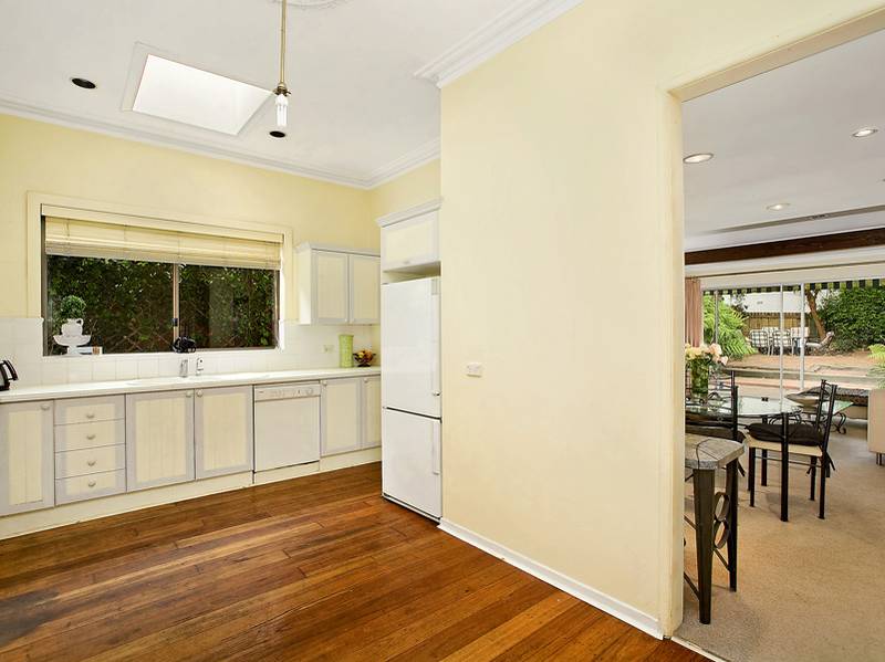 HUGE SEMI - Why buy an apartment when you can have a house? Picture