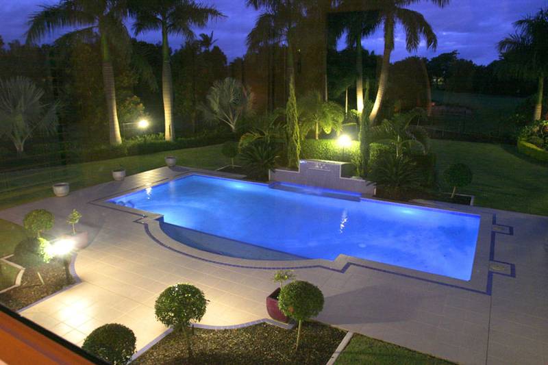 ONE OF RIVERLEIGH'S FINEST Picture 3