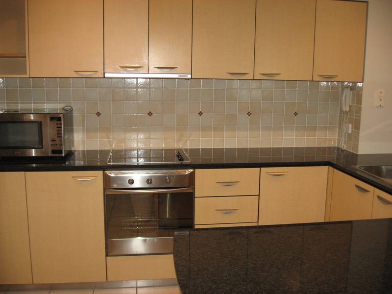 FULLY FURNISHED - The Lakefront is your backyard Picture 2