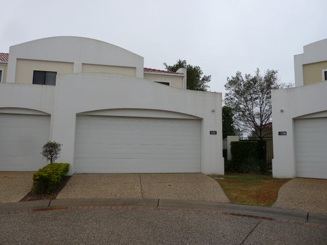 FULLY FURNISHED - The Lakefront is your backyard Picture 1