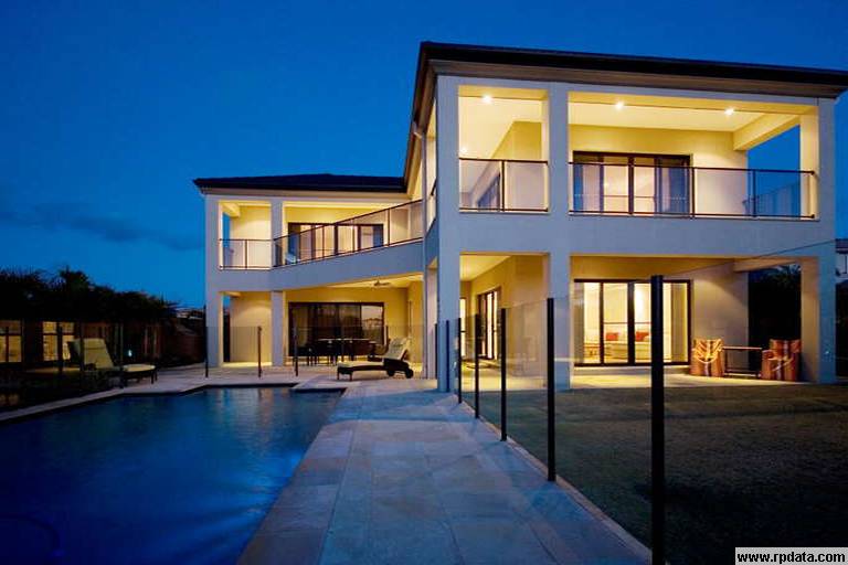 ENORMOUS 5 BEDROOM WATERFRONT HOME + 4 CAR GARAGING & PONTOON IN A BLUE CHIP FAMILY ADDRESS Picture 2