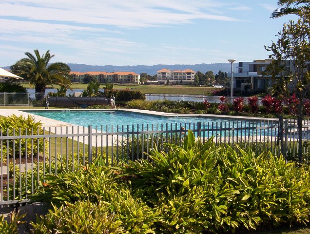 RESORT HOME WITH EXTRAS Picture 2