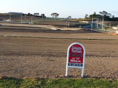 PARKLAND FRONTAGE - ONLY 3 PARKLAND FRONTAGE ALLOTMENTS Picture