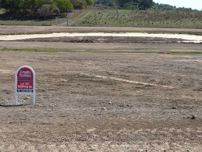 PARKLAND FRONTAGE - 1040 M2 ALLOTMENT Picture