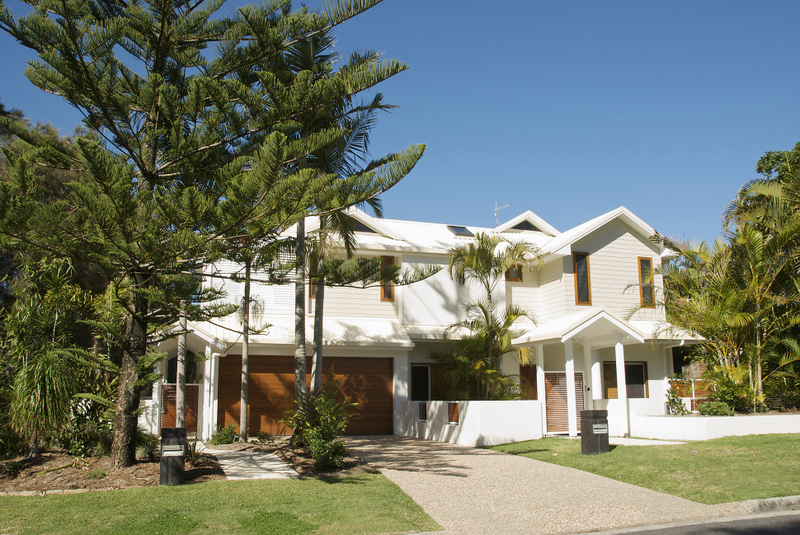 Private Beach House with Pool Picture 1