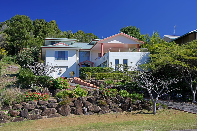 Big Views Big Home Picture