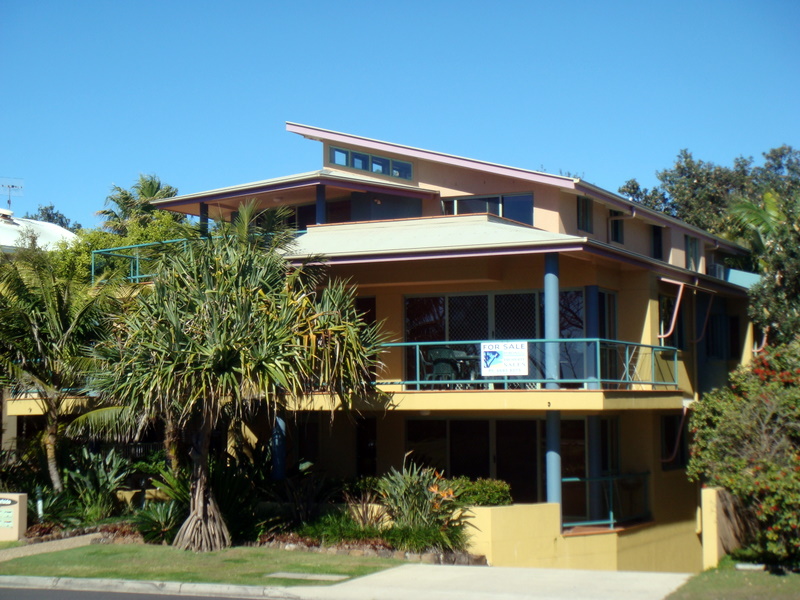 Ocean view living Picture 2