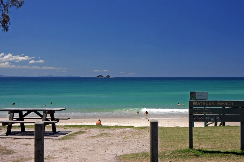 Watego's Beach House Picture 2