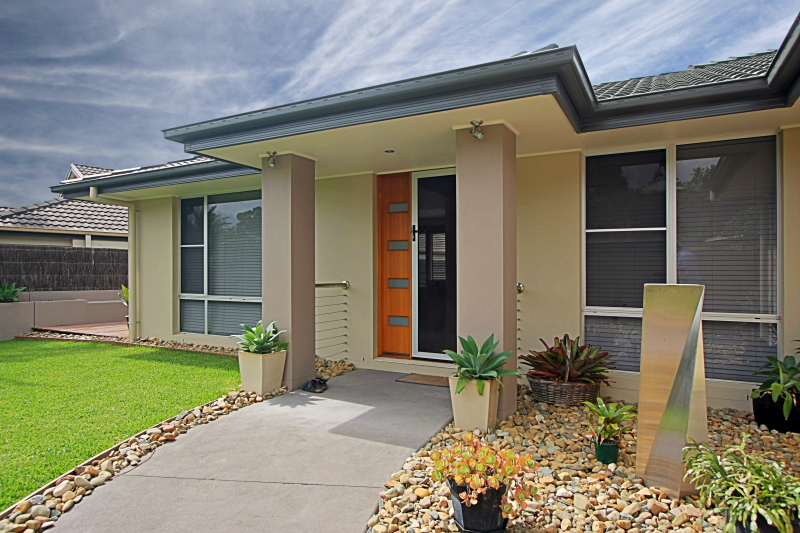 Modern Family Home Picture 2