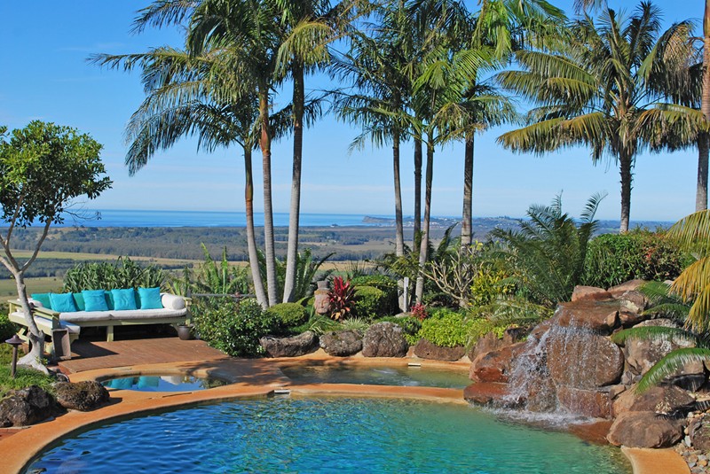 Luxury Coastal Byron Bay Estate Picture 2