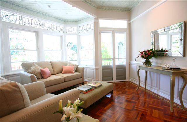 Victorian Charm Picture 3