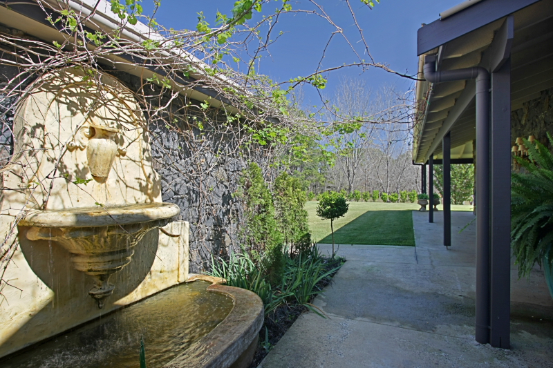 PRICE REDUCED !!! BYRON HINTERLAND RETREAT Picture 2