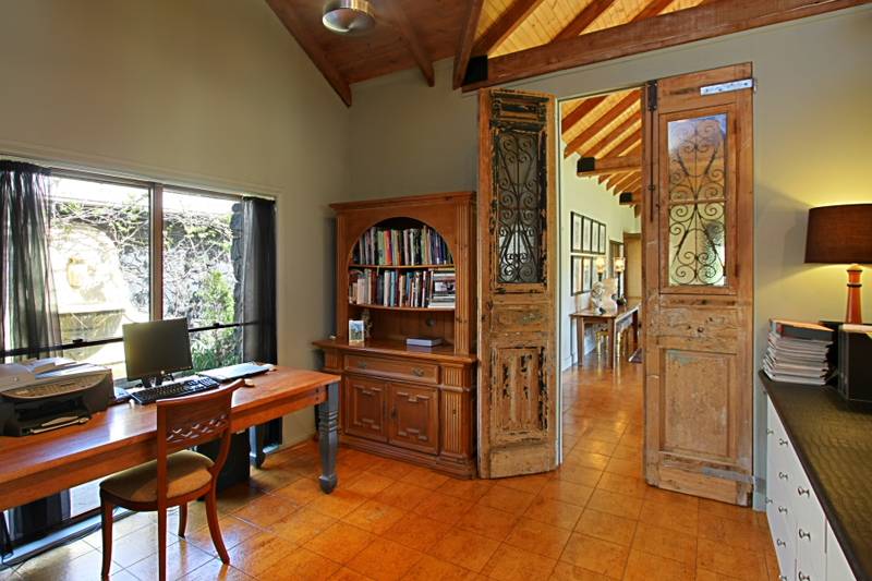 PRICE REDUCED !!! BYRON HINTERLAND RETREAT Picture 3