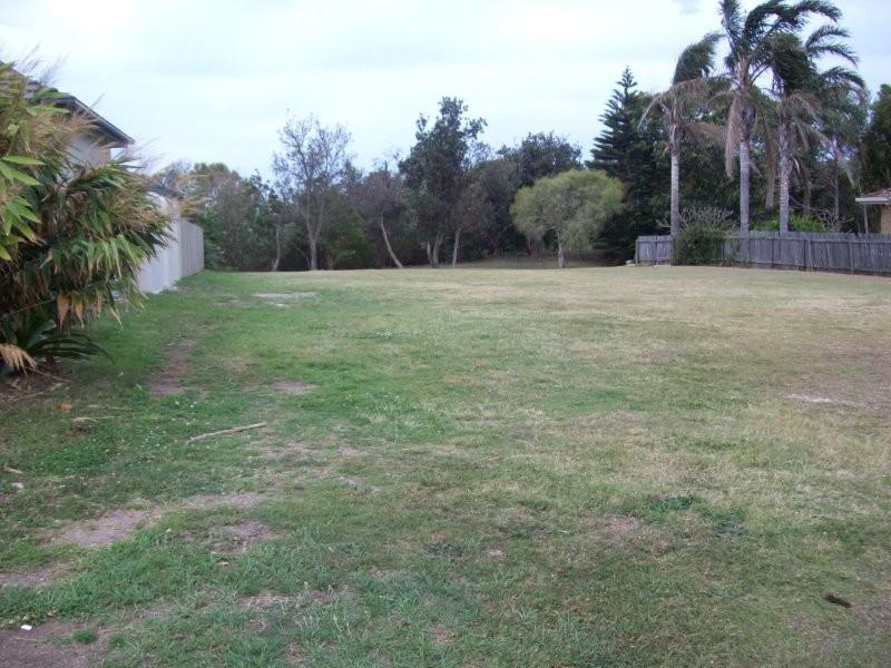 Rare Beachside Vacant Land Picture 3