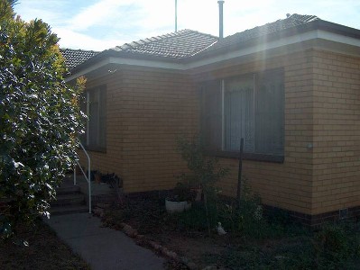 NEAT & TIDY IN QUIET LOCATION Picture NEAT & TIDY IN QUIET LOCATION Picture