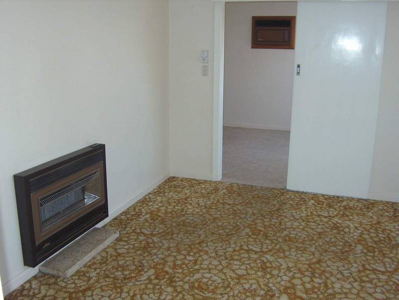 NEAT & TIDY IN QUIET LOCATION Picture 3