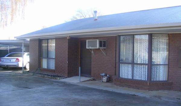 ONE OWNER UNIT Picture 1