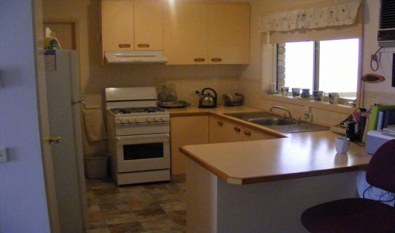 LOOKING TO SCALE DOWN? Picture 2