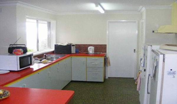 Family Home with Park Outlook Picture 2