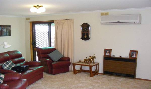 3 Bedrooms - No Body Corp Picture 3 Bedrooms - No Body Corp Picture