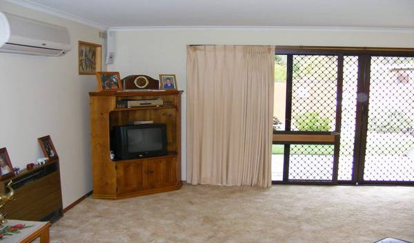 3 Bedrooms - No Body Corp Picture 3 Bedrooms - No Body Corp Picture