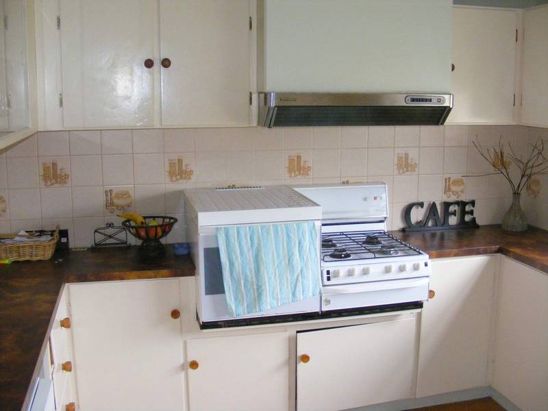 Family Home - Good Shedding Picture Family Home - Good Shedding Picture